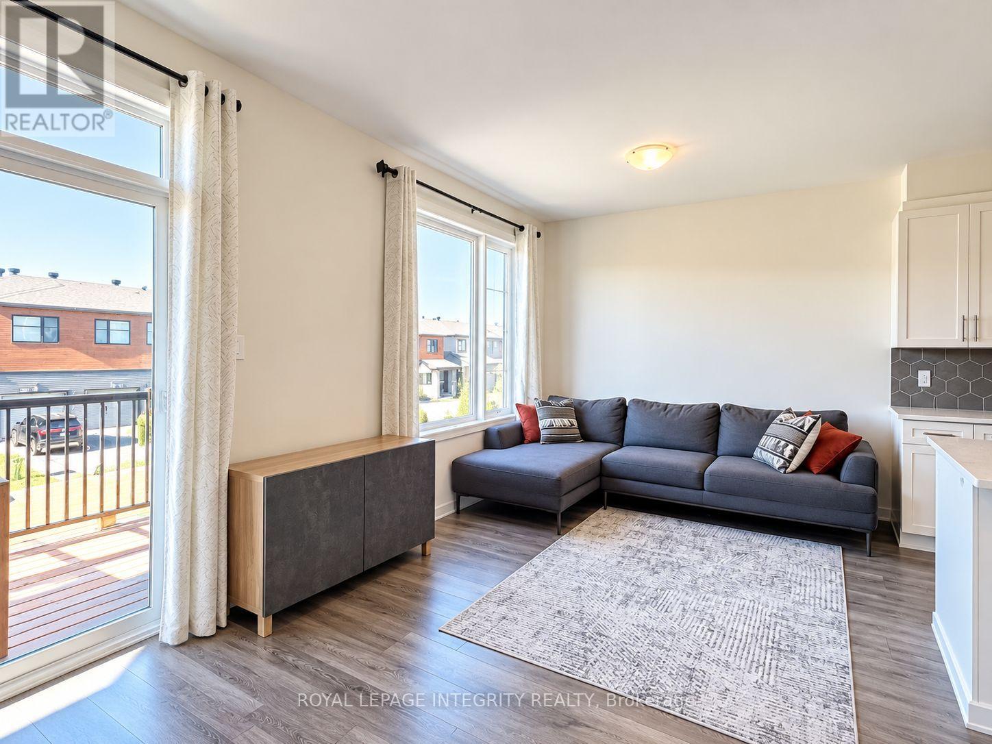 323 Gisborne Place, Ottawa, Ontario  K2W 0L2 - Photo 7 - X13877072