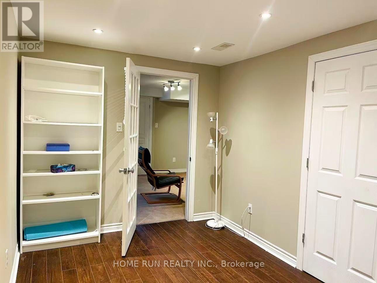 245 BADGELEY CIRCLE