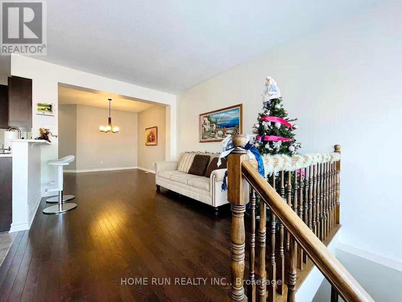 245 Badgeley Circle, Ottawa, Ontario  K2T 0B8 - Photo 5 - X13877188