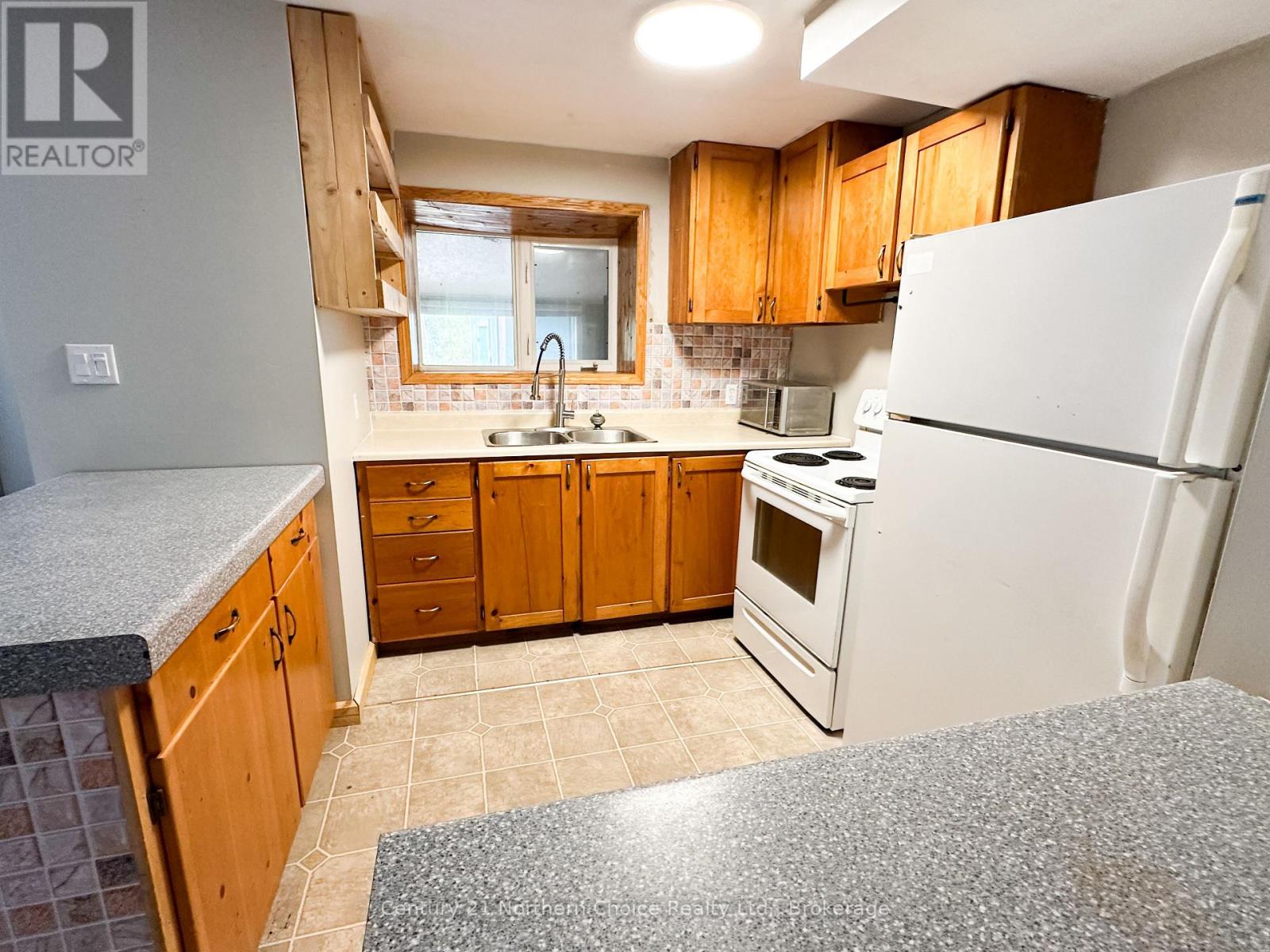 64 Nymark Drive, Ear Falls, Ontario  P0V 1T0 - Photo 12 - X13877182