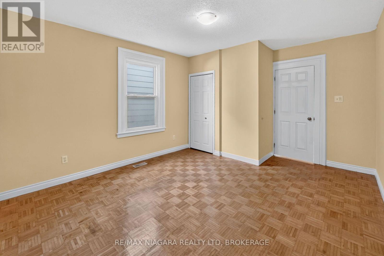 15 Adelaide Street, Grimsby (Grimsby West), Ontario L3M 1X2 - Photo 11 - X13877112