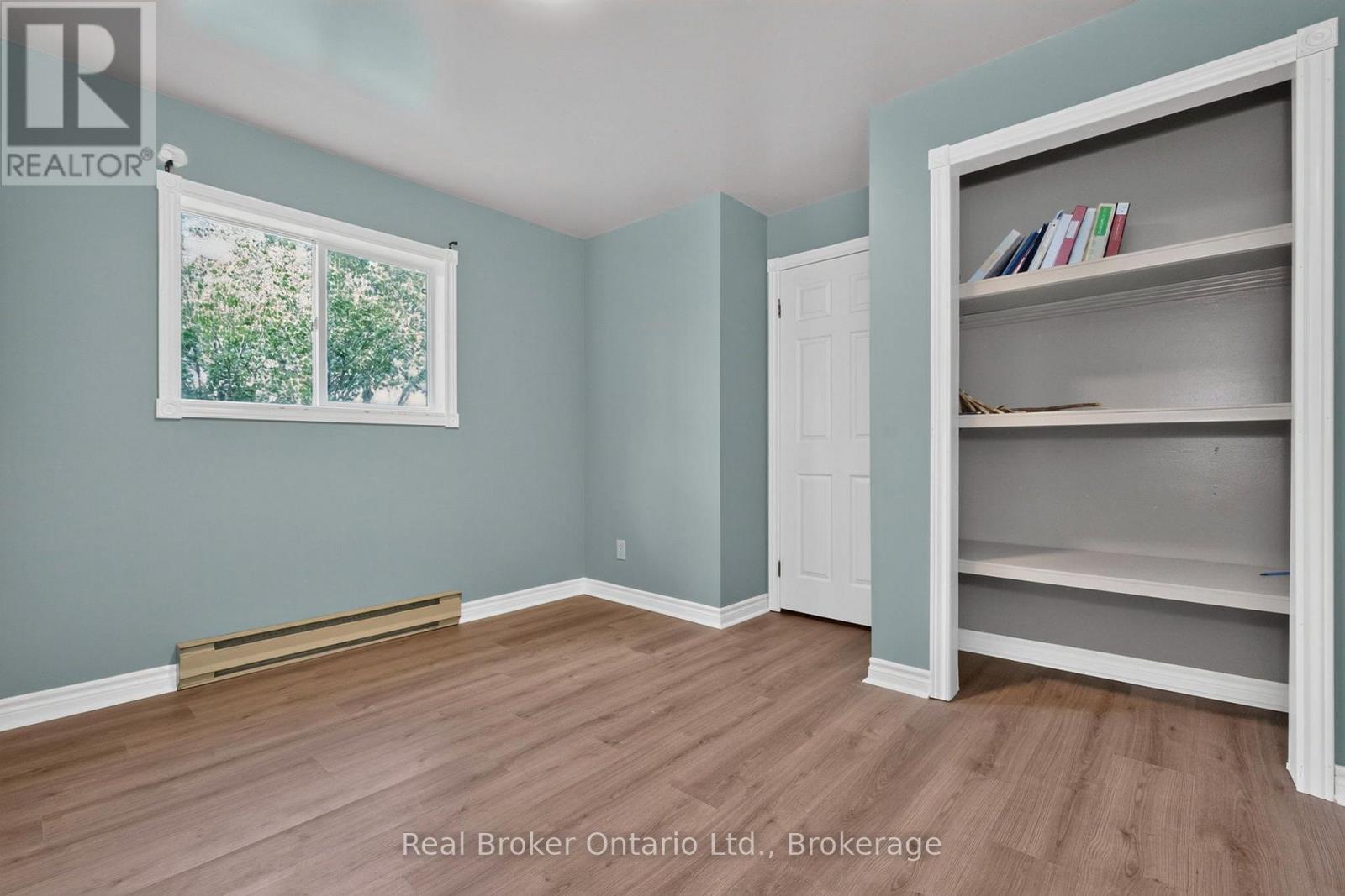 320 Lafontaine Road W, Tiny, Ontario  L9M 1R3 - Photo 13 - S13877024