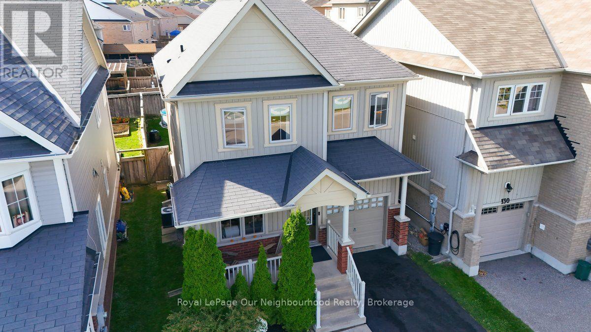 126 Ted Miller Crescent, Clarington, Ontario  L1C 0L7 - Photo 2 - E13876986