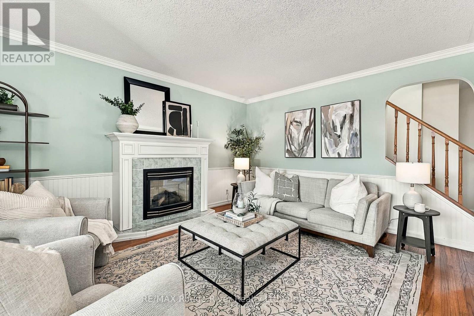 1116 Green Street, Whitby, Ontario  L1N 4G7 - Photo 5 - E13877060