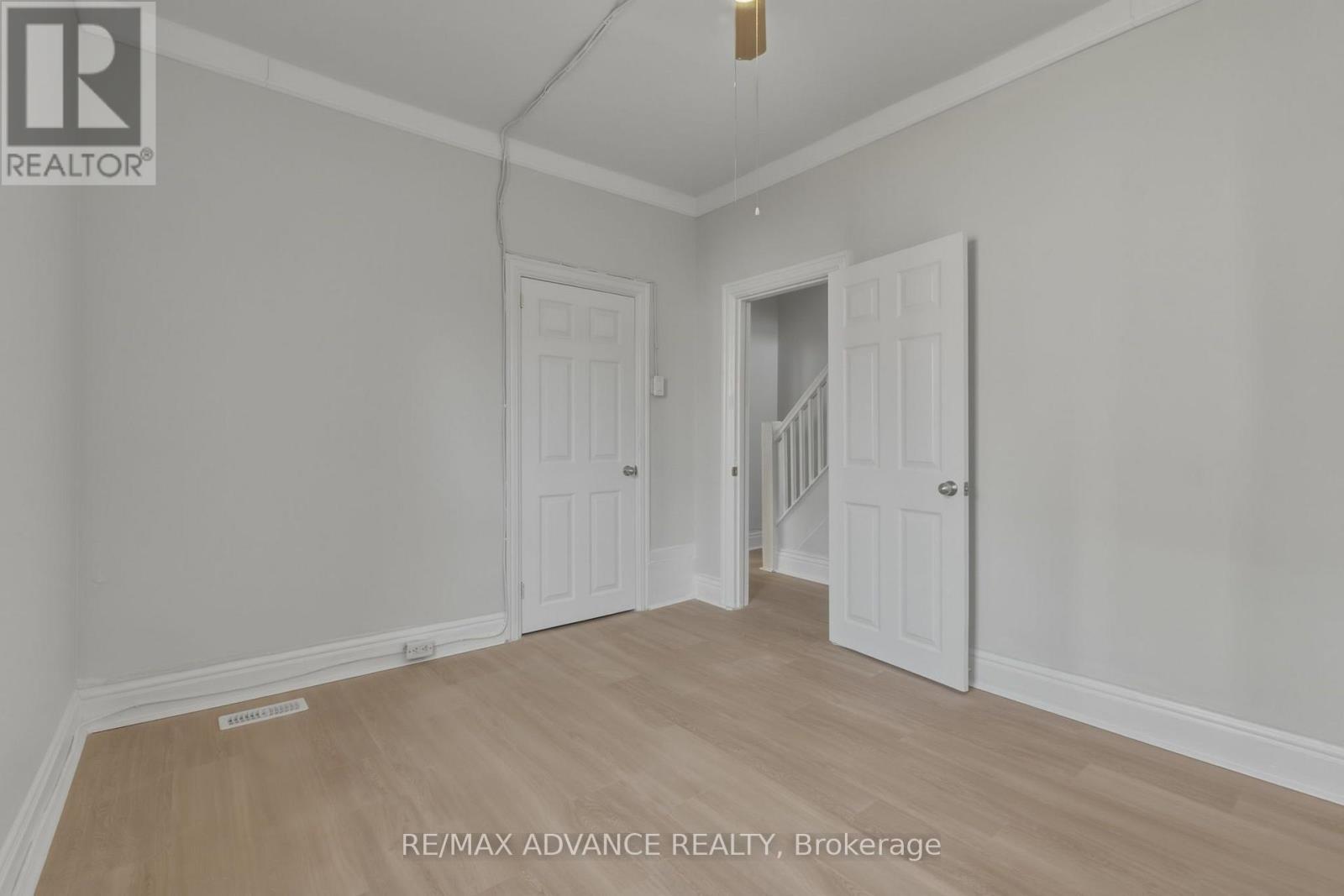 82a Augusta Avenue, Toronto, Ontario  M5T 2L1 - Photo 25 - C13877000