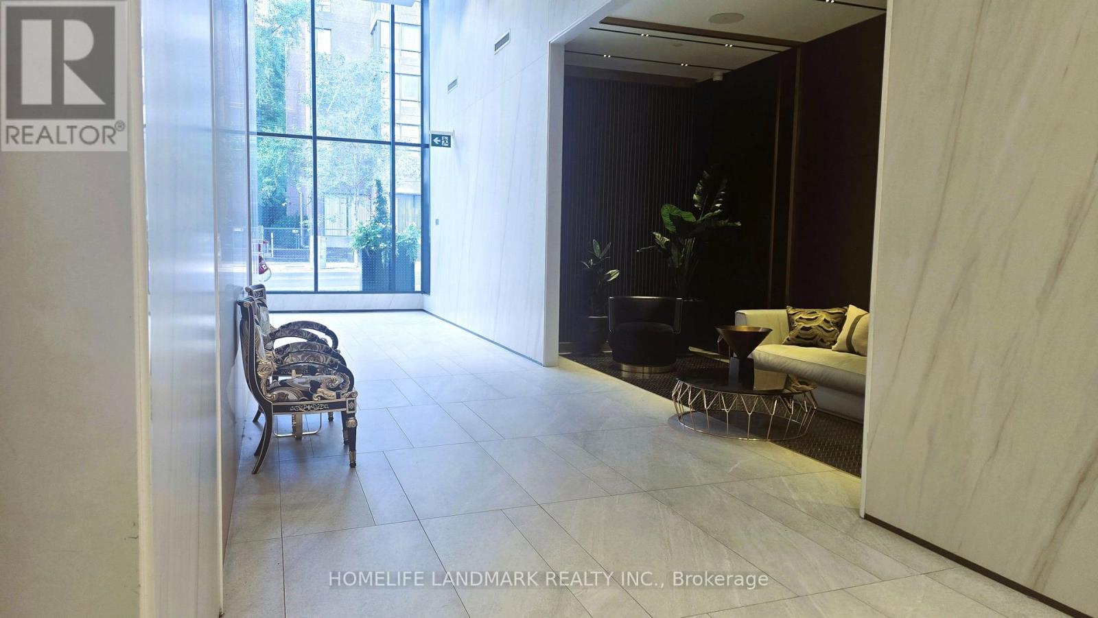 4306 - 319 Jarvis Street, Toronto, Ontario  M5B 0C8 - Photo 3 - C13877028