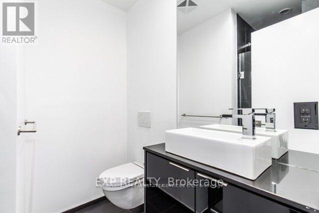 4515 - 70 Temperance Street, Toronto, Ontario  M5H 4E8 - Photo 32 - C13877184