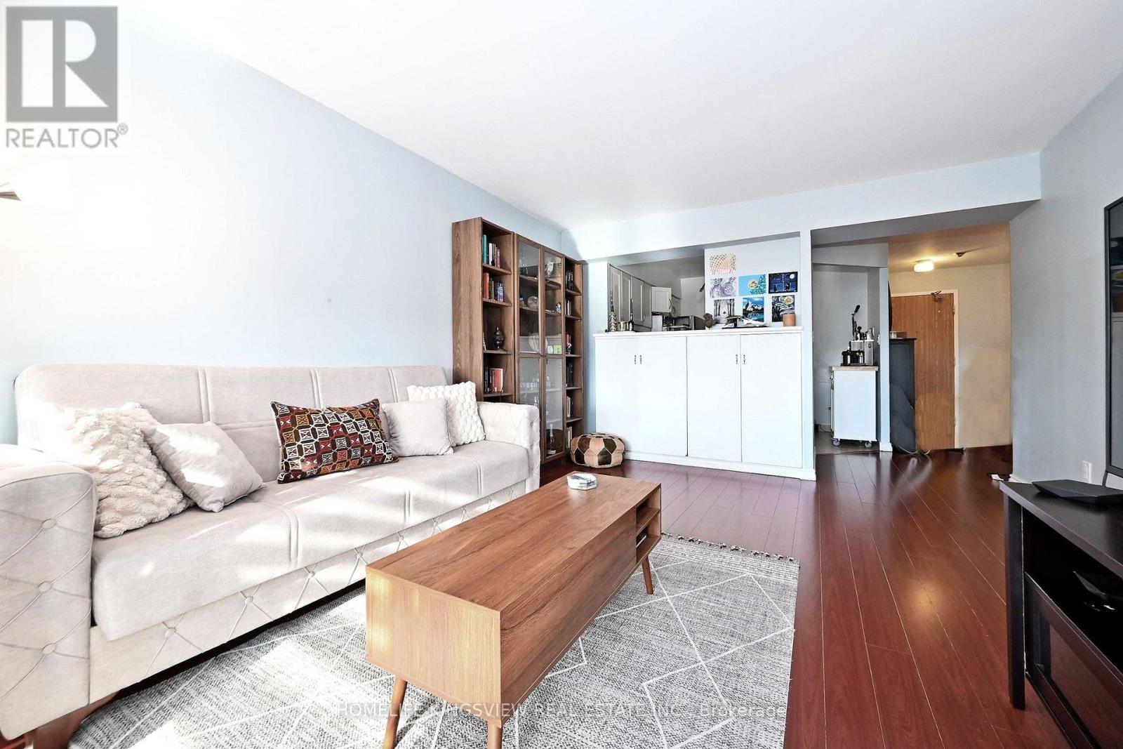 601 - 175 BAMBURGH CIRCLE