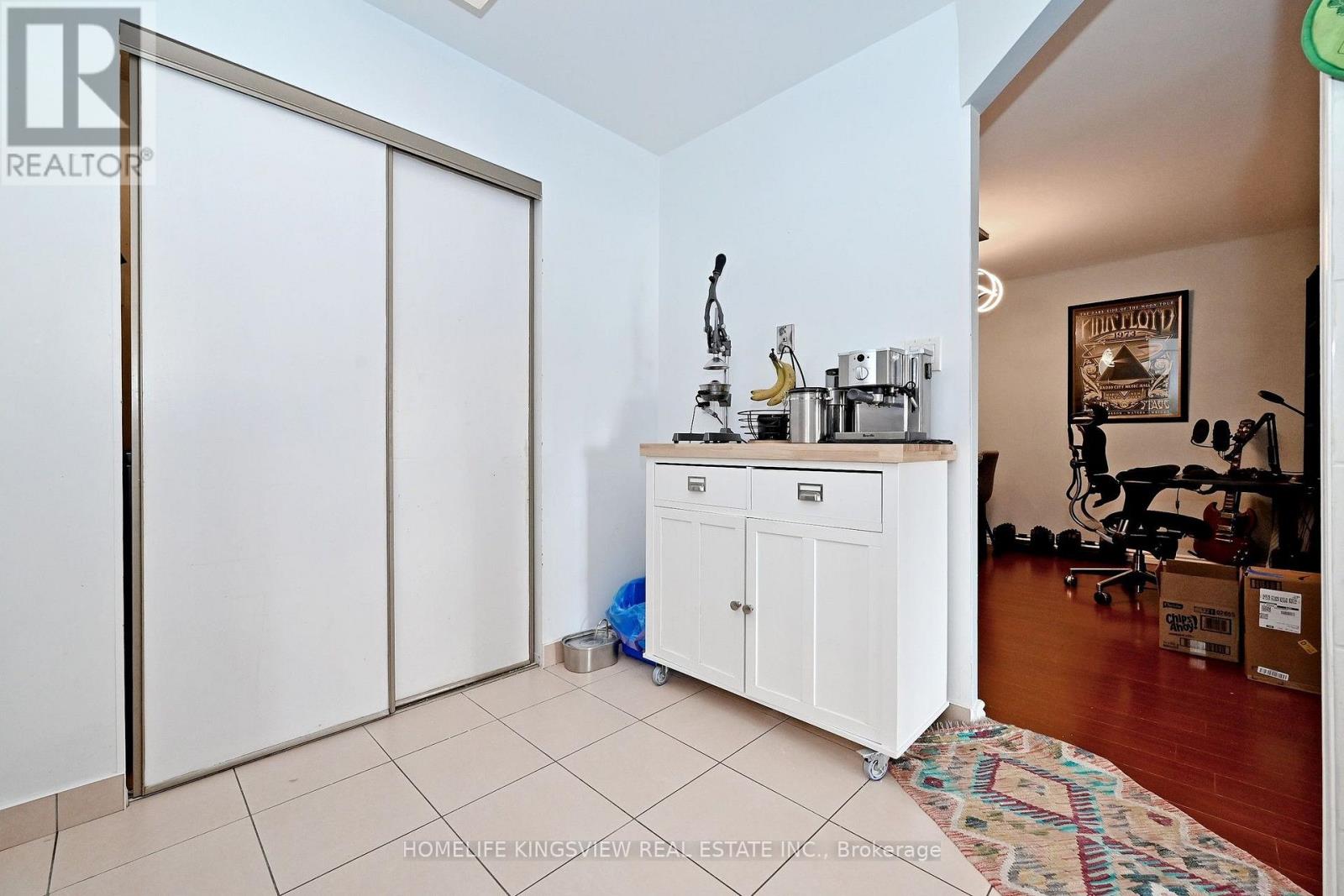 601 - 175 Bamburgh Circle, Toronto, Ontario  M2W 3X8 - Photo 19 - E13877098