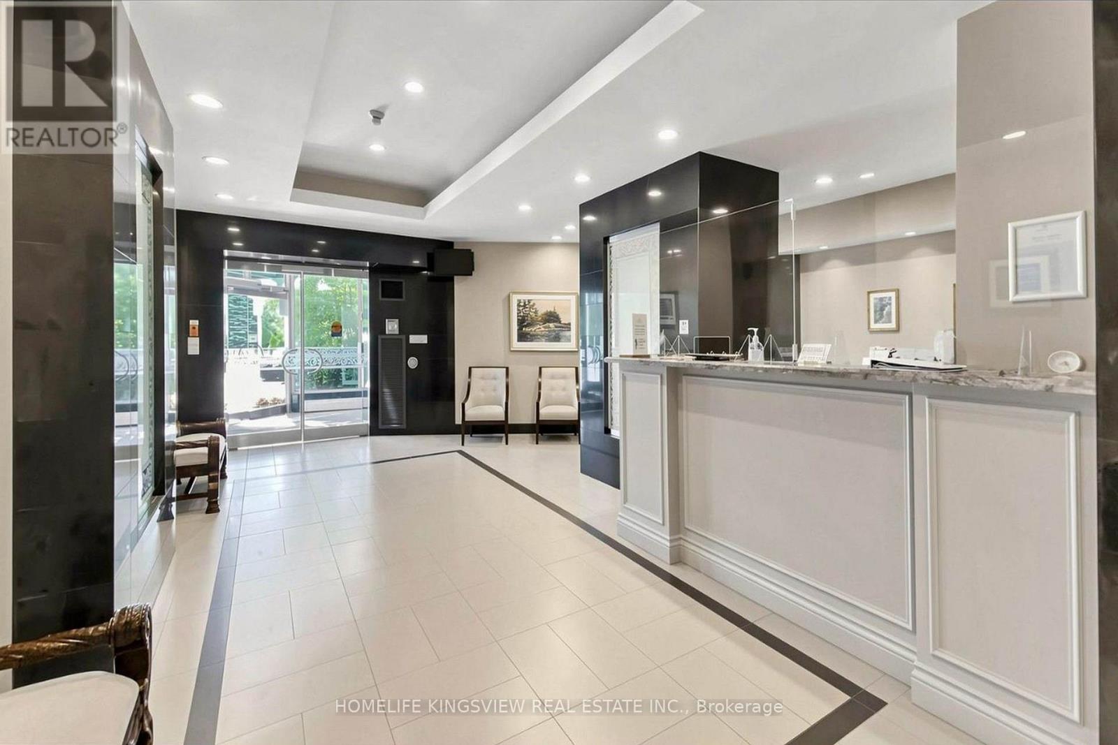 601 - 175 Bamburgh Circle, Toronto, Ontario  M2W 3X8 - Photo 5 - E13877098