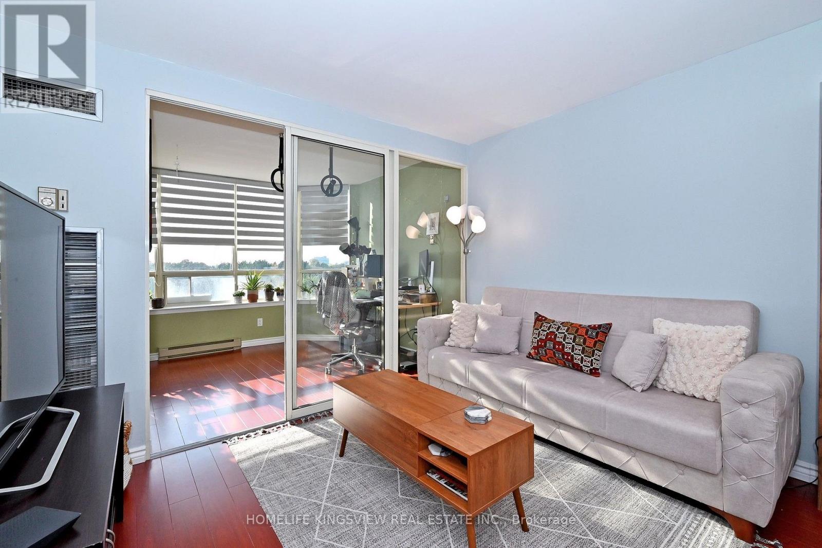 601 - 175 Bamburgh Circle, Toronto, Ontario  M2W 3X8 - Photo 9 - E13877098