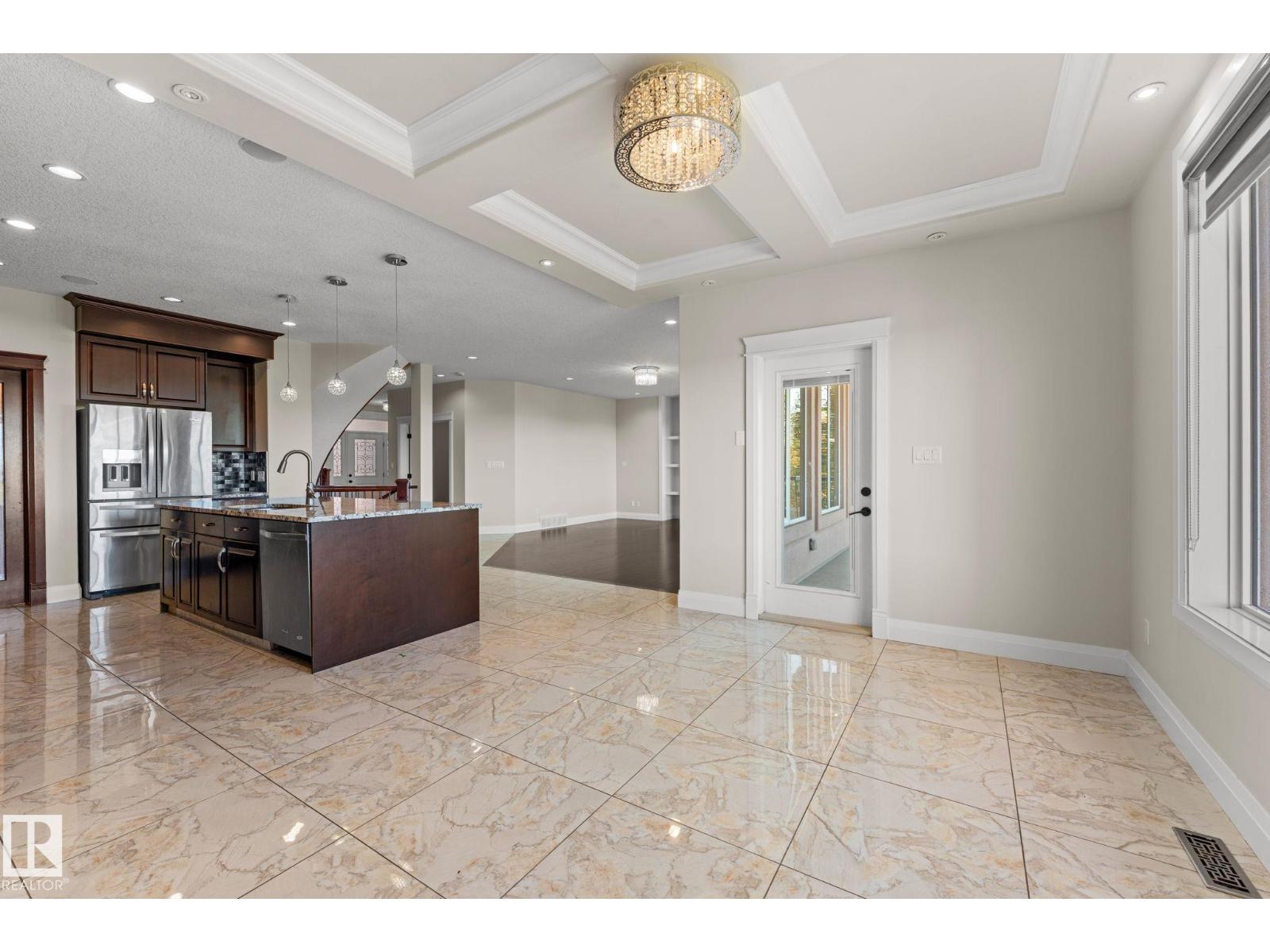 229 ALBANY DR NW