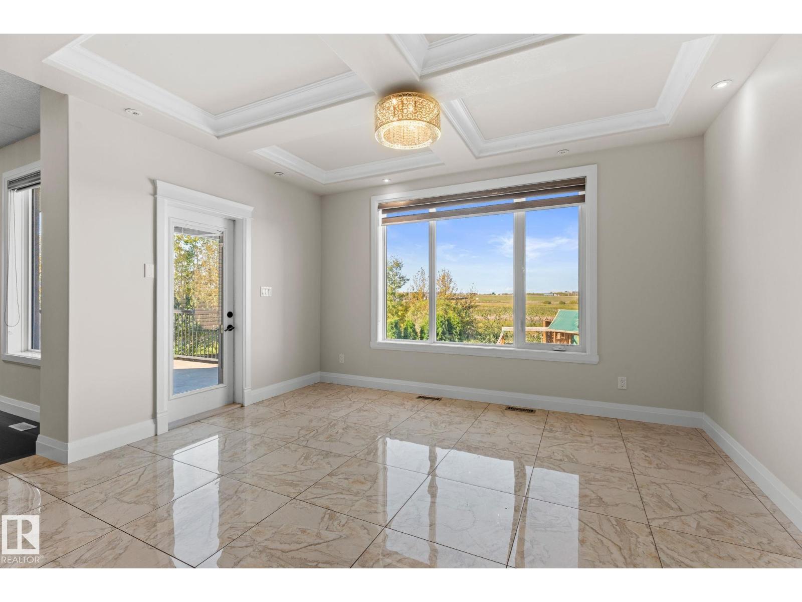 229 ALBANY DR NW