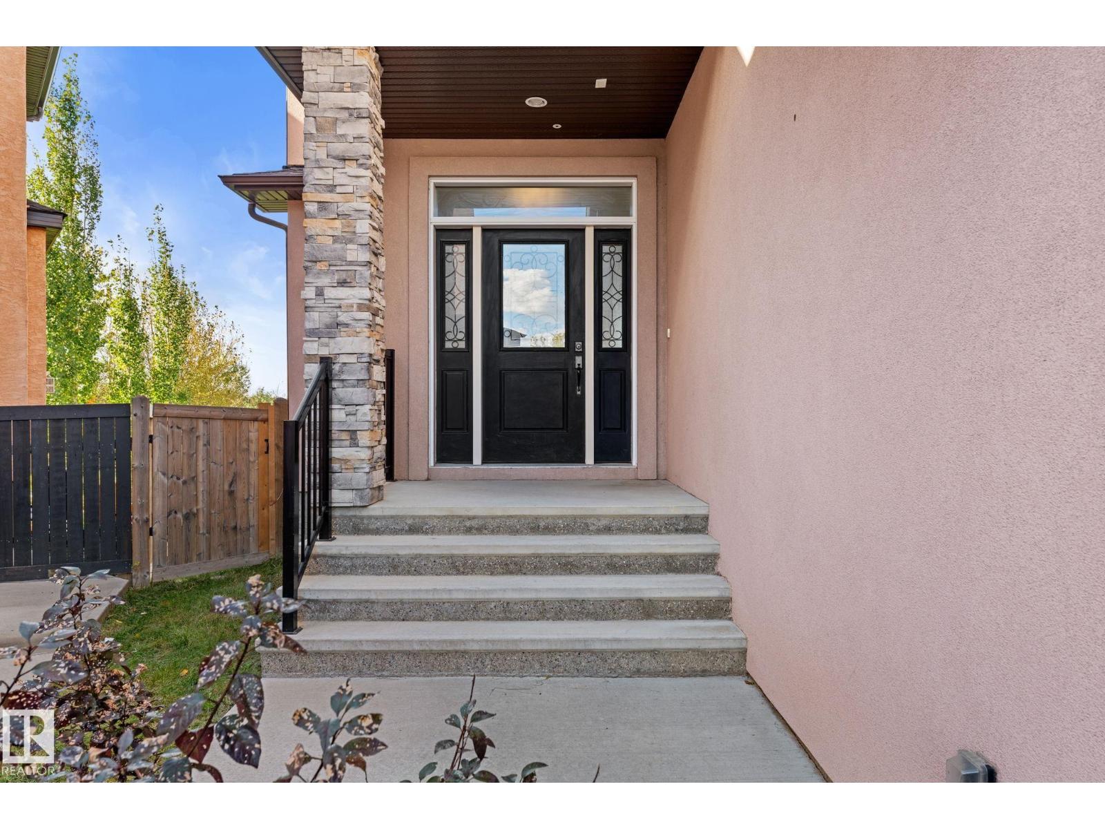 229 ALBANY DR NW