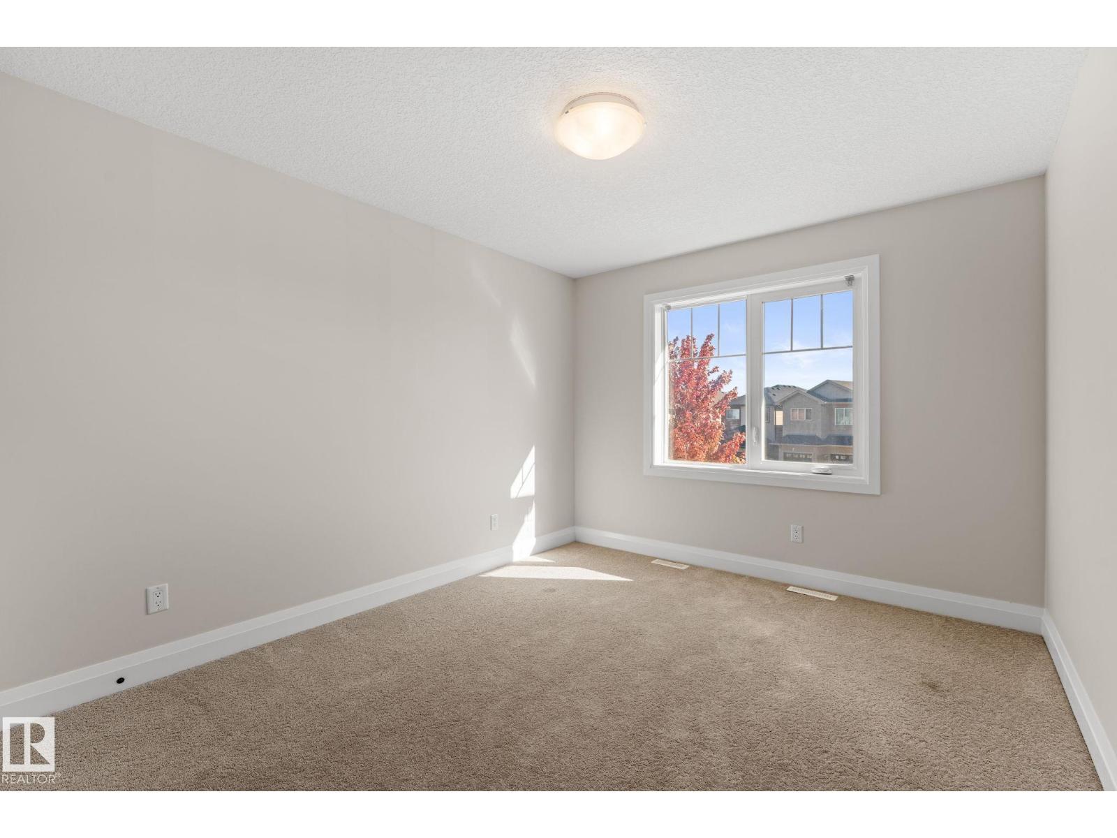 229 ALBANY DR NW