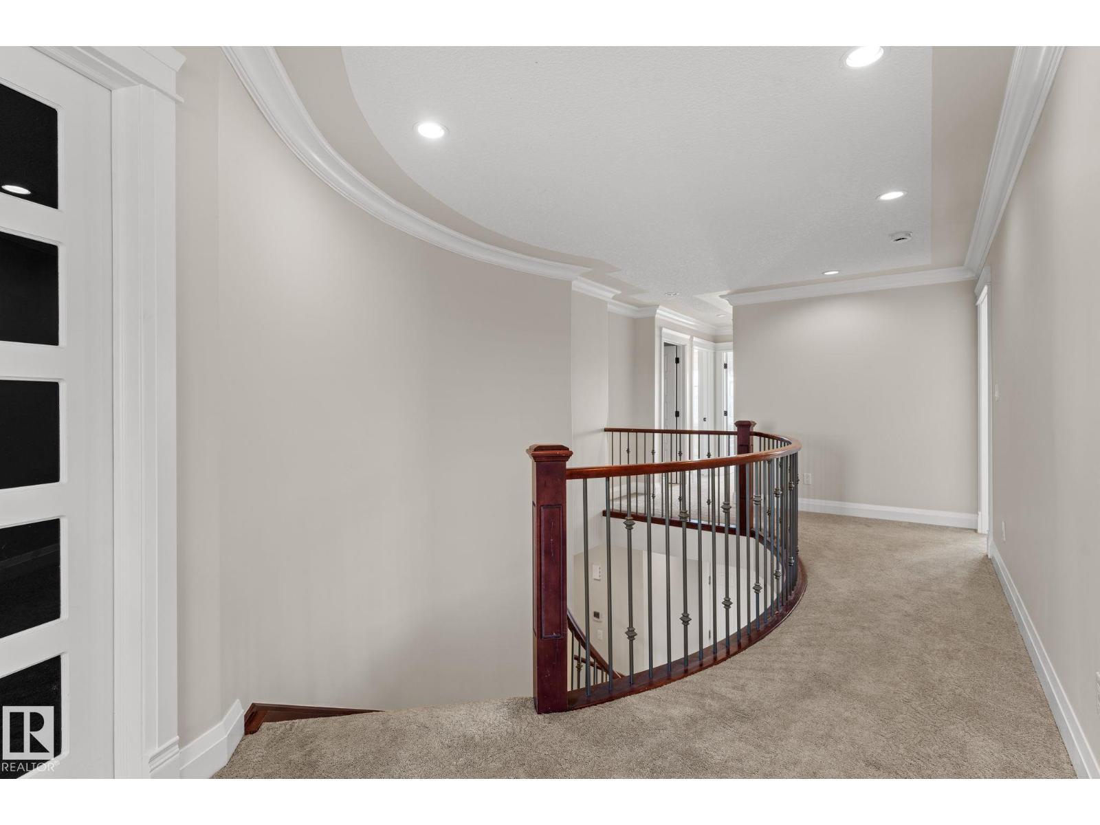 229 ALBANY DR NW