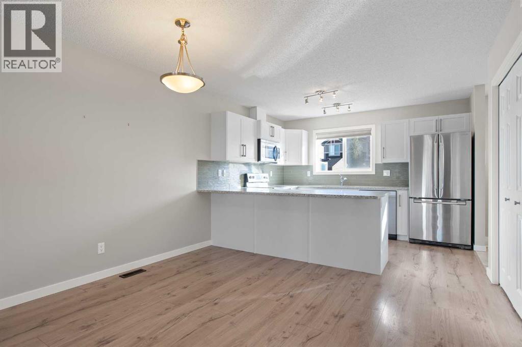 276 Sunset Road, Cochrane, Alberta  T4C 0Z8 - Photo 11 - A2349220