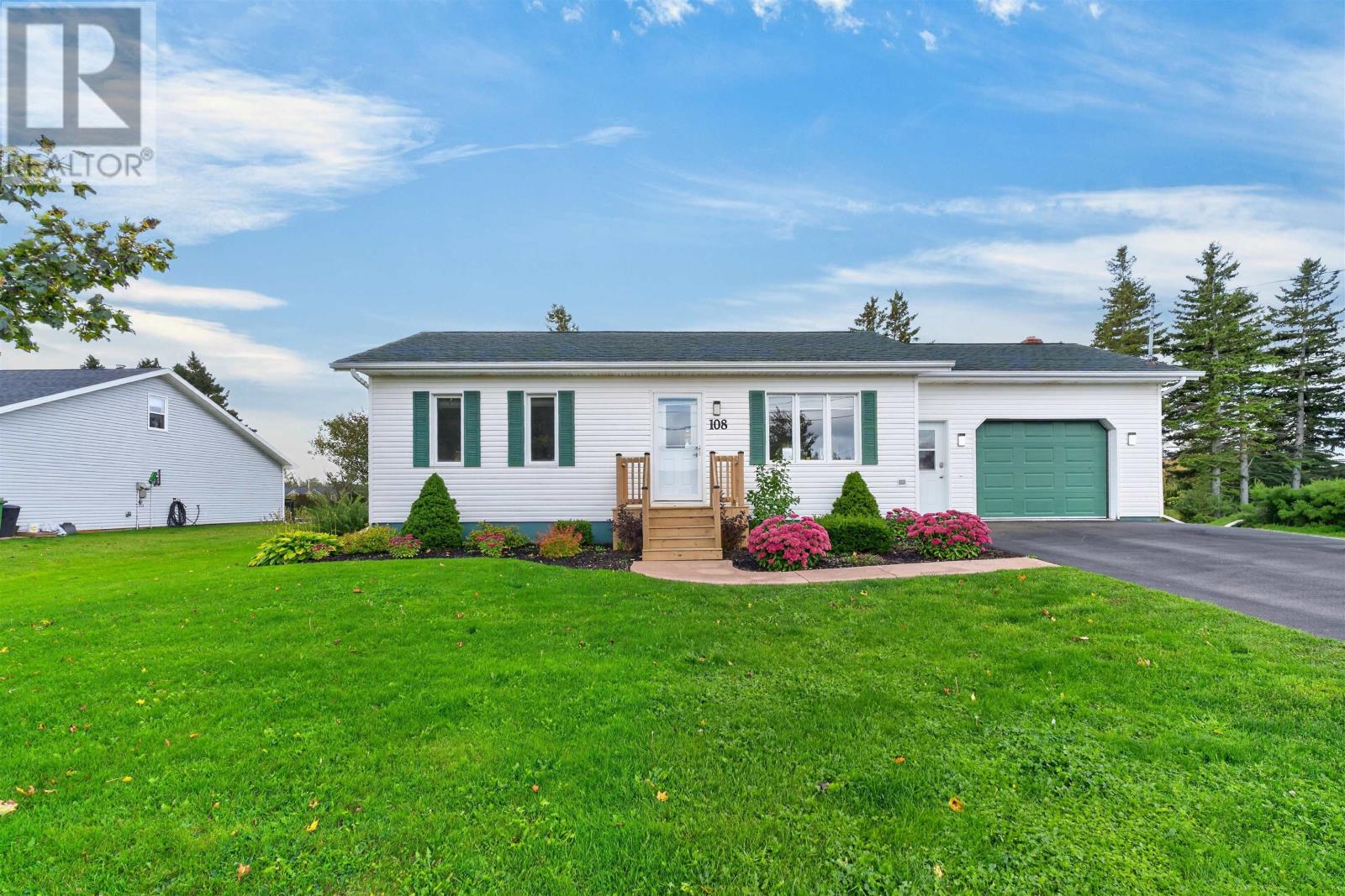 108 Kelly Drive, Miscouche, Prince Edward Island  C0B 1T0 - Photo 3 - 202625430
