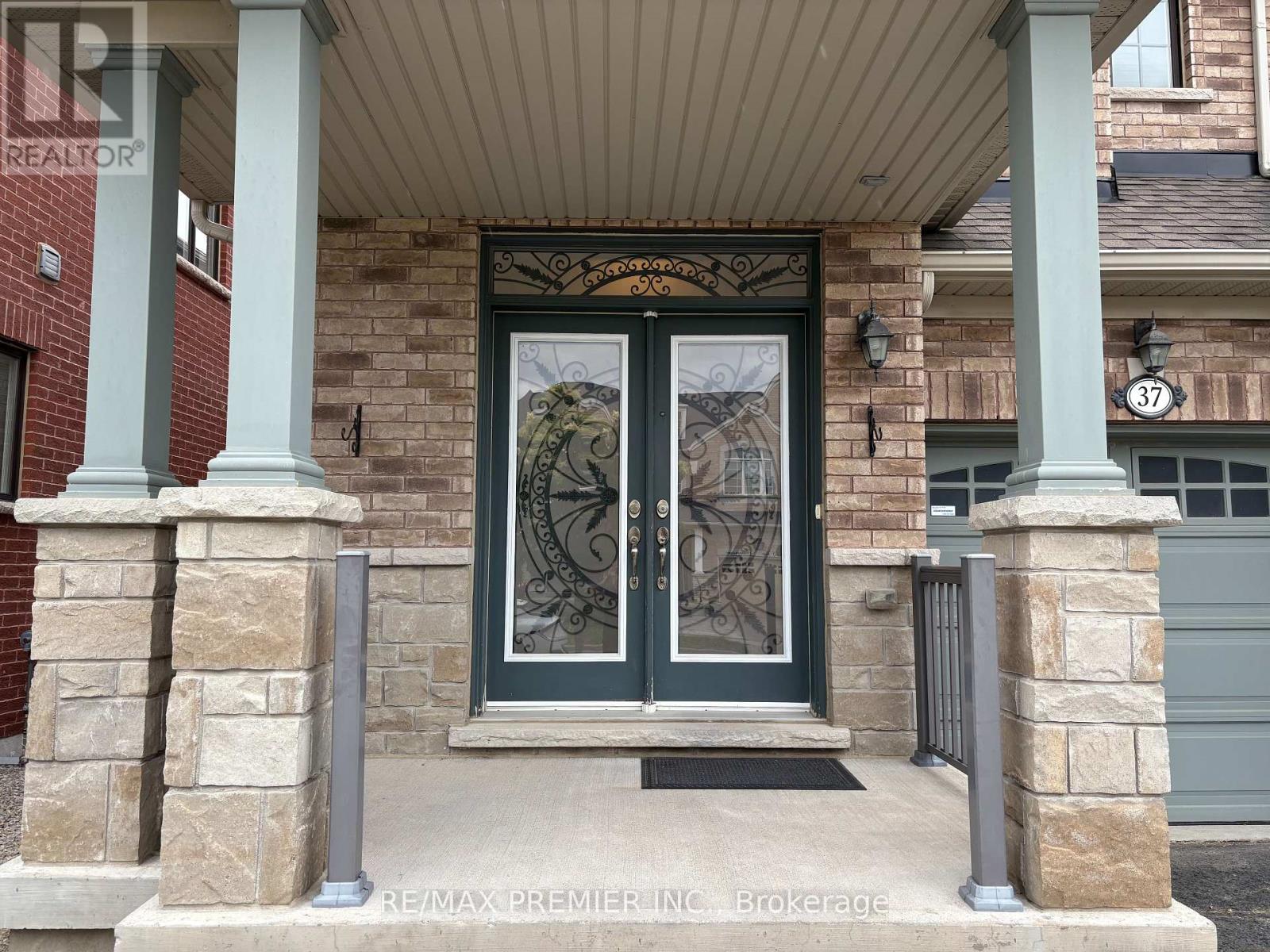 37 Via Toscana, Vaughan, Ontario  L4H 3V5 - Photo 2 - N13876996