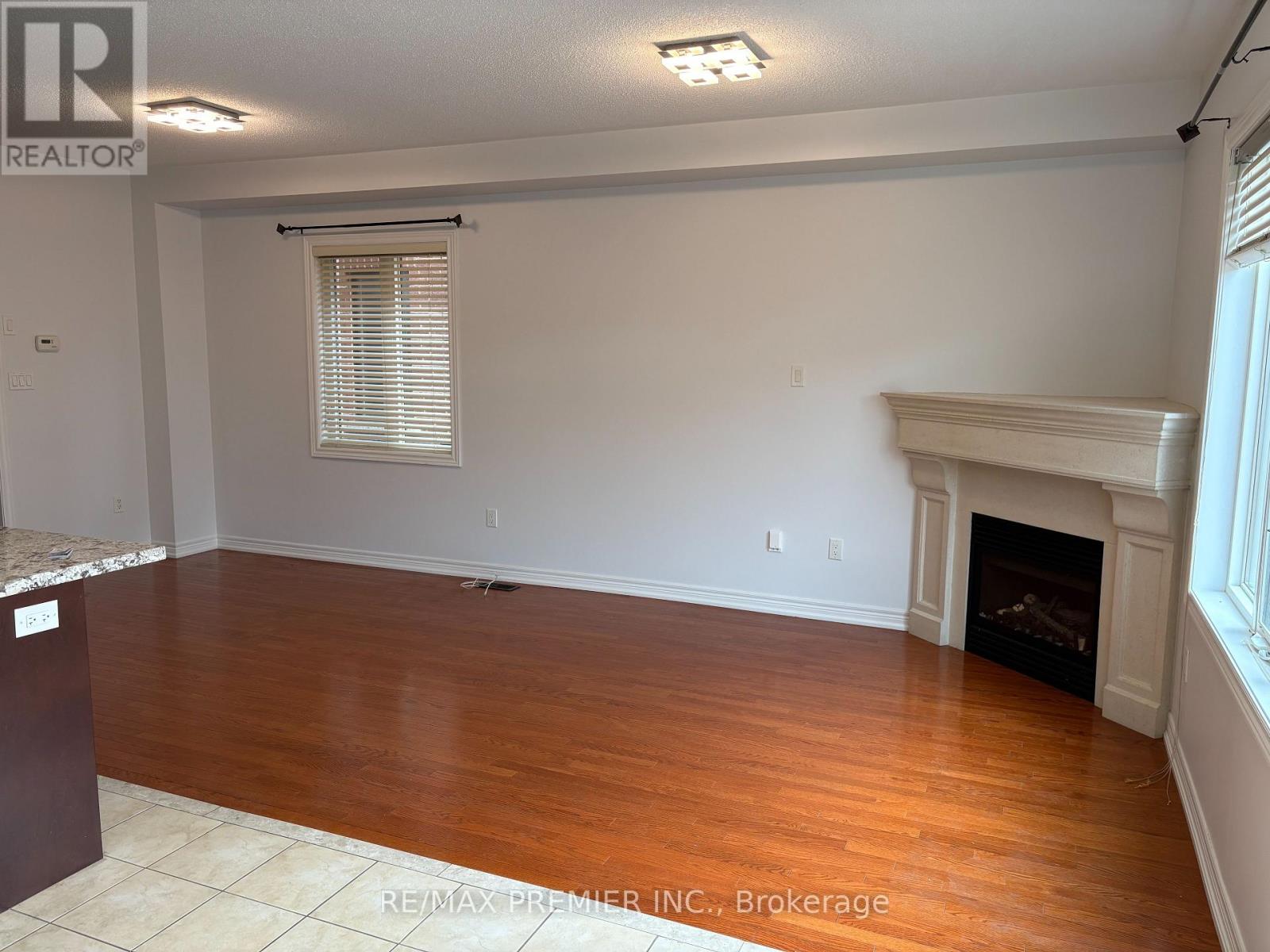 37 Via Toscana, Vaughan, Ontario  L4H 3V5 - Photo 5 - N13876996