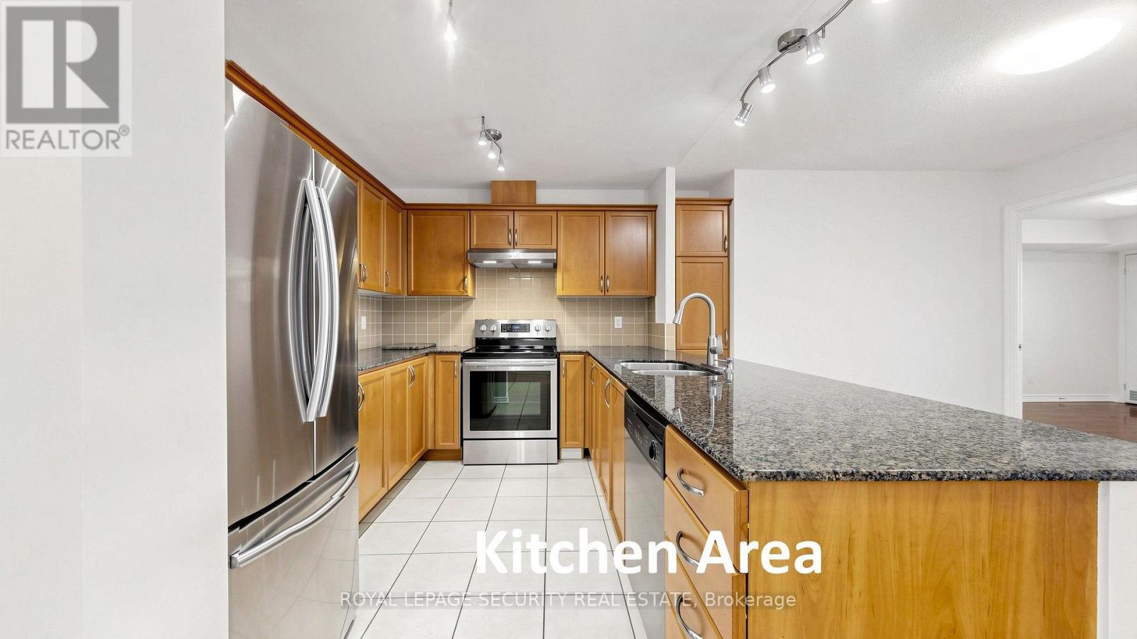 406 - 8026 Kipling Avenue, Vaughan, Ontario  L4L 2A1 - Photo 19 - N13877042