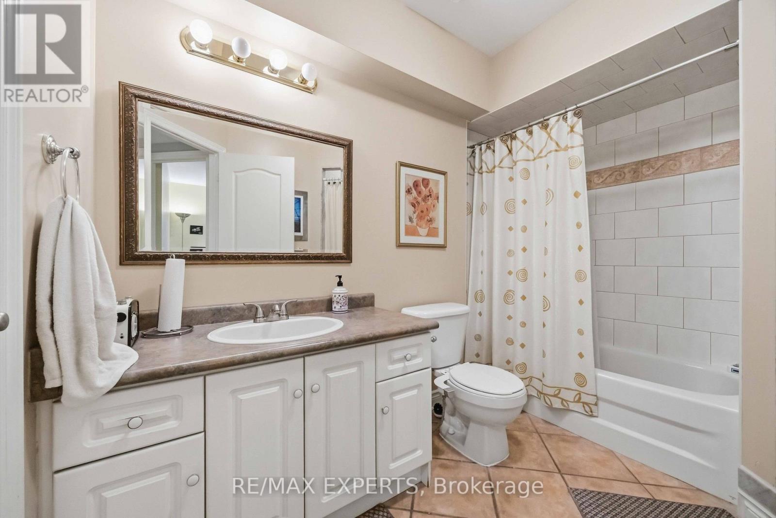 93 Velmar Drive, Vaughan, Ontario  L4L 8W4 - Photo 43 - N13877110