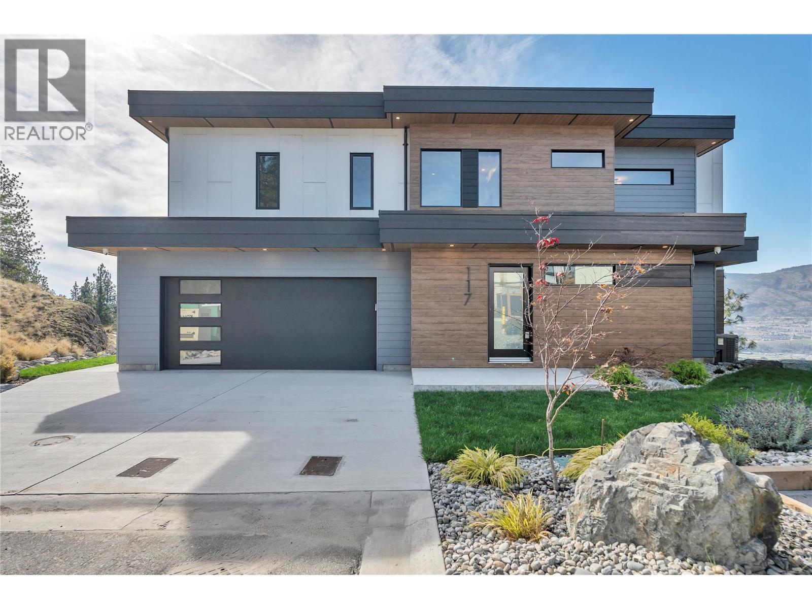 3331 Evergreen Drive Unit# 117, Penticton, British Columbia  V2A 0J3 - Photo 2 - 10403035