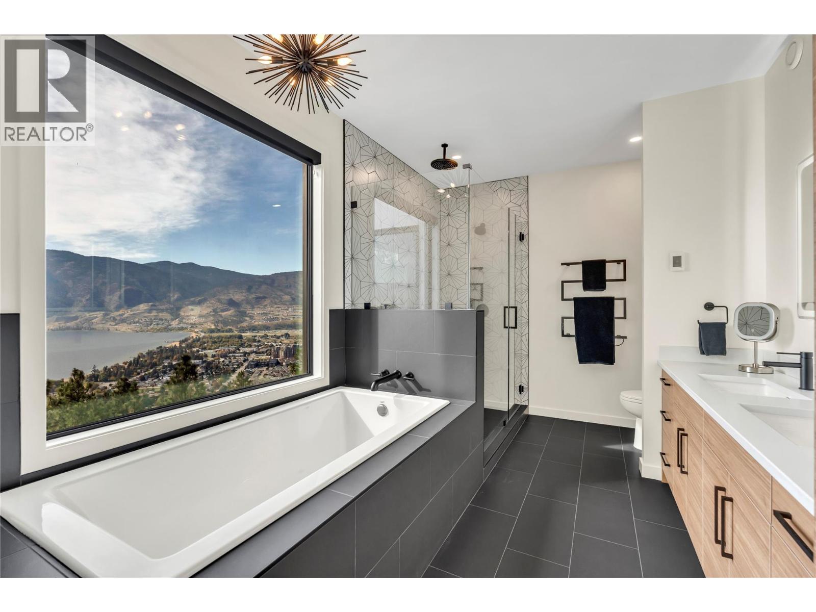 3331 Evergreen Drive Unit# 117, Penticton, British Columbia  V2A 0J3 - Photo 29 - 10403035