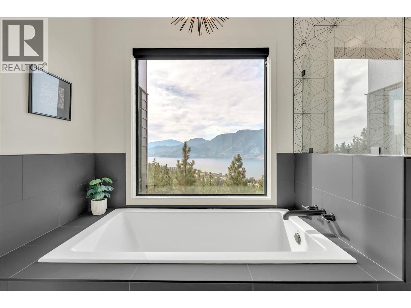 3331 Evergreen Drive Unit# 117, Penticton, British Columbia  V2A 0J3 - Photo 31 - 10403035