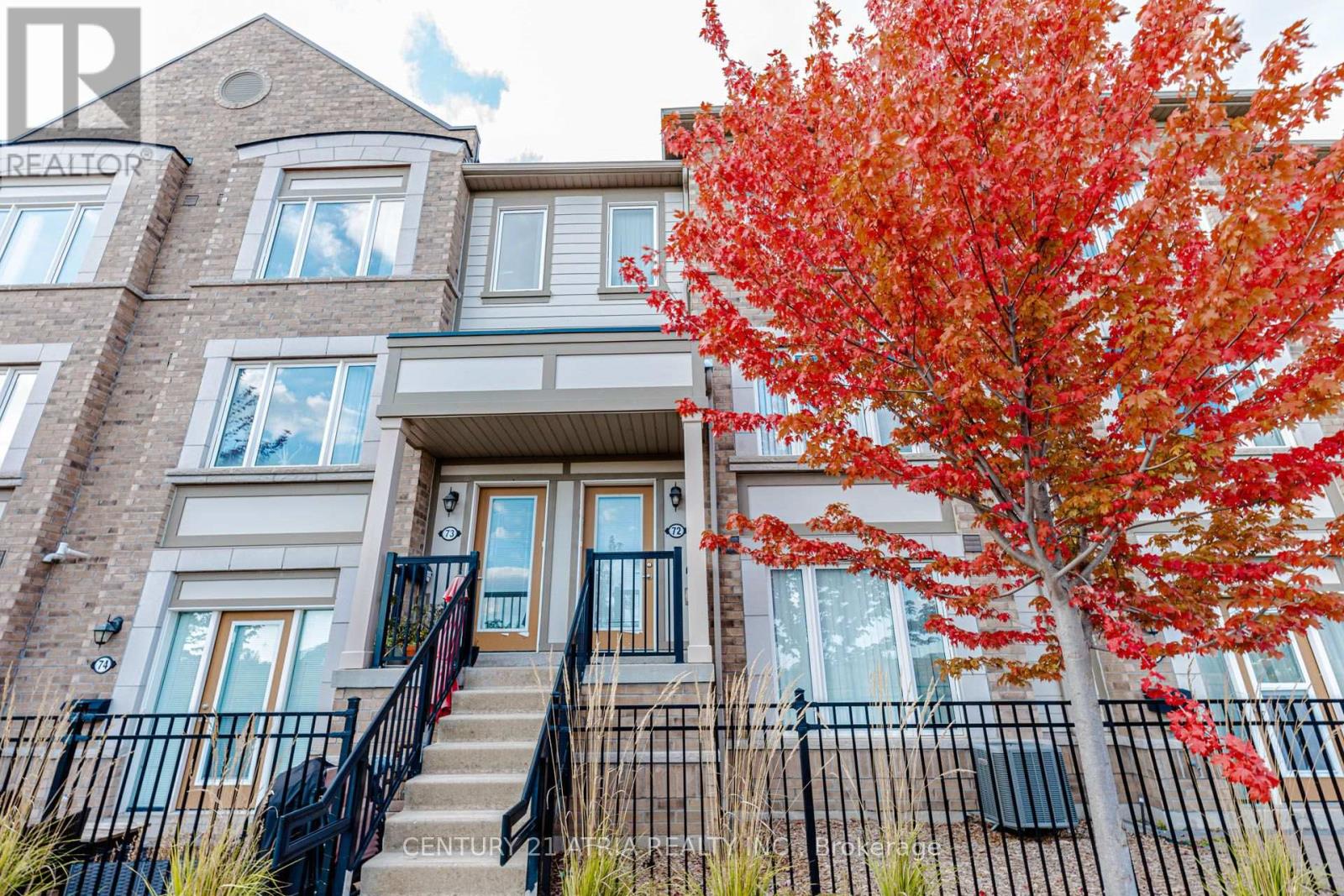 72 - 1 Beckenrose Court, Brampton, Ontario  L6Y 6G2 - Photo 1 - W13877014