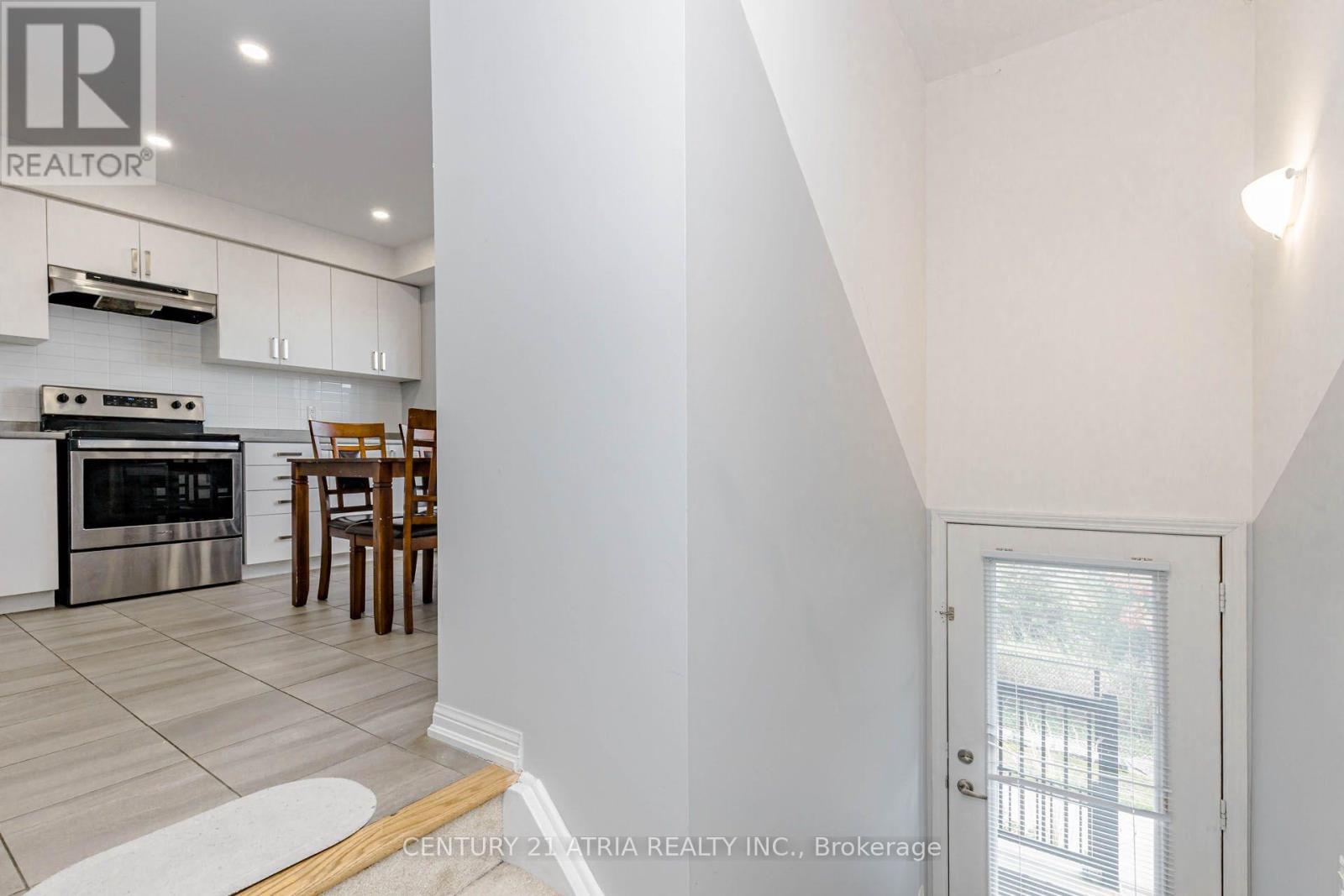 72 - 1 Beckenrose Court, Brampton, Ontario  L6Y 6G2 - Photo 5 - W13877014