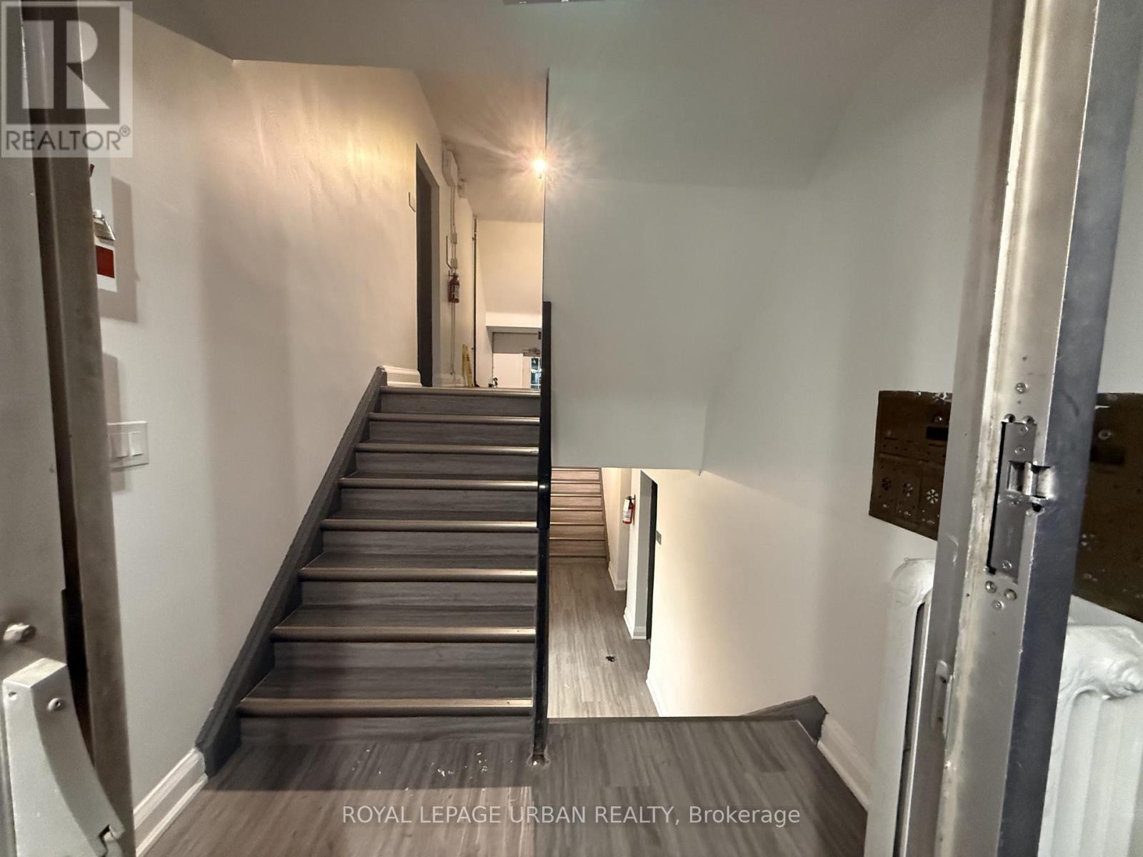 1 - 2841 Keele Street, Toronto, Ontario  M3M 2G7 - Photo 6 - W13877052