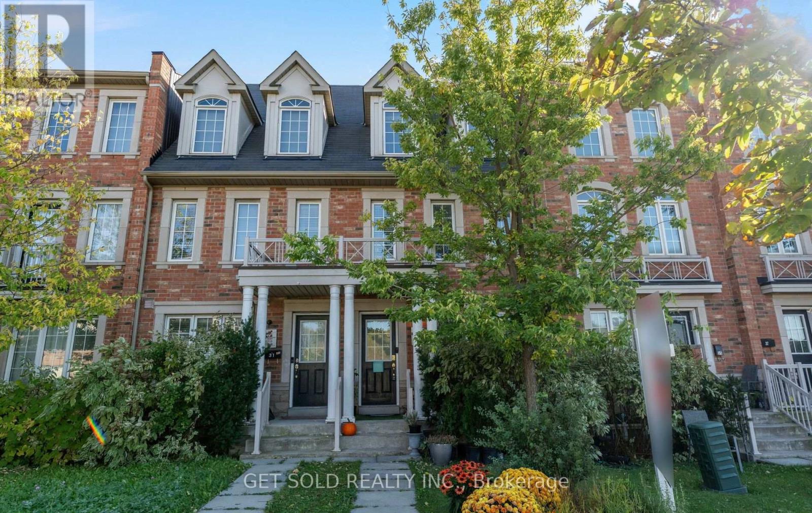 33 Sergio Marchi Street, Toronto, Ontario  M3L 0E5 - Photo 2 - W13877130