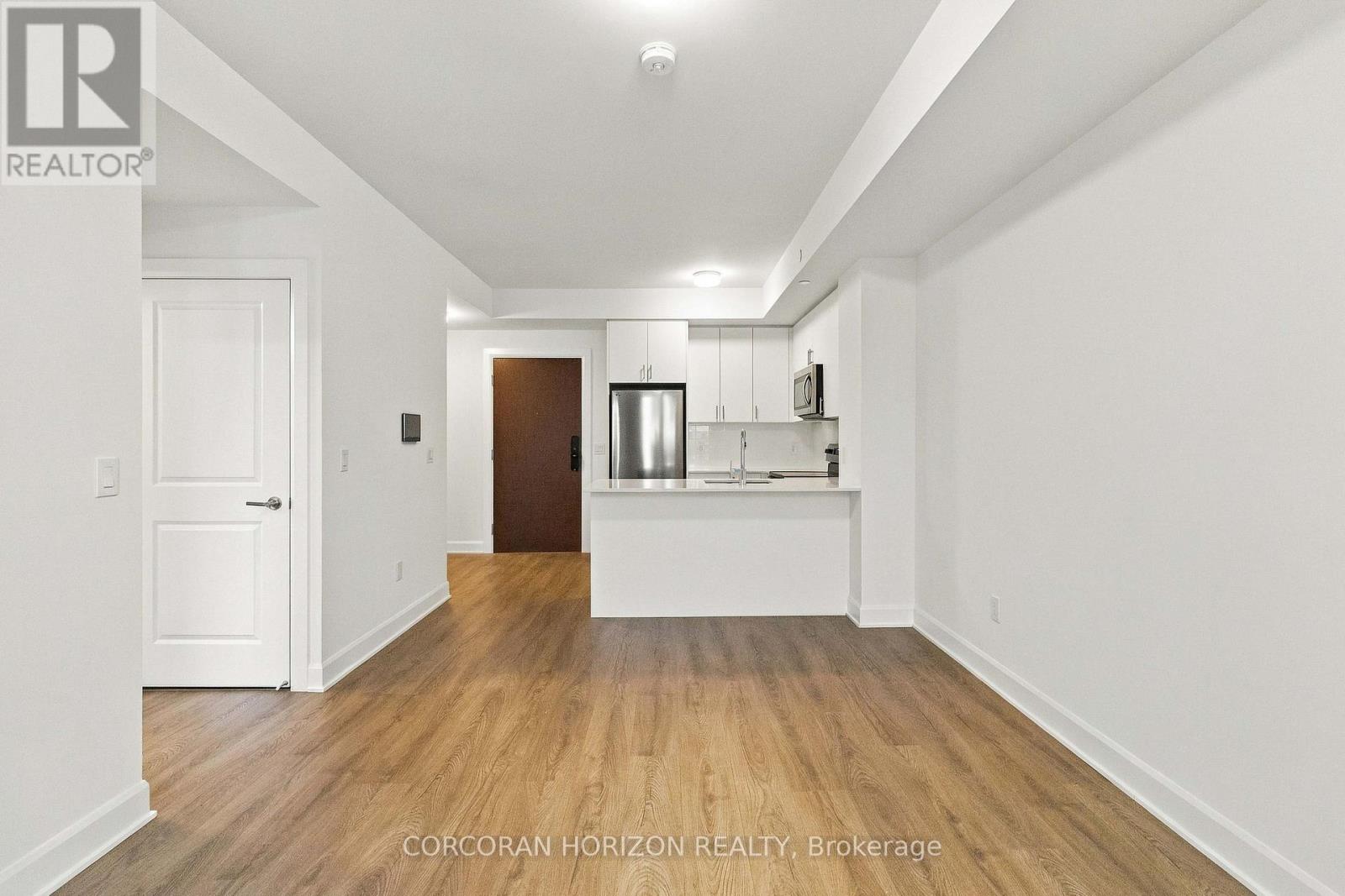 312 - 3240 William Coltson Avenue, Oakville, Ontario  L6H 8C8 - Photo 4 - W13877134