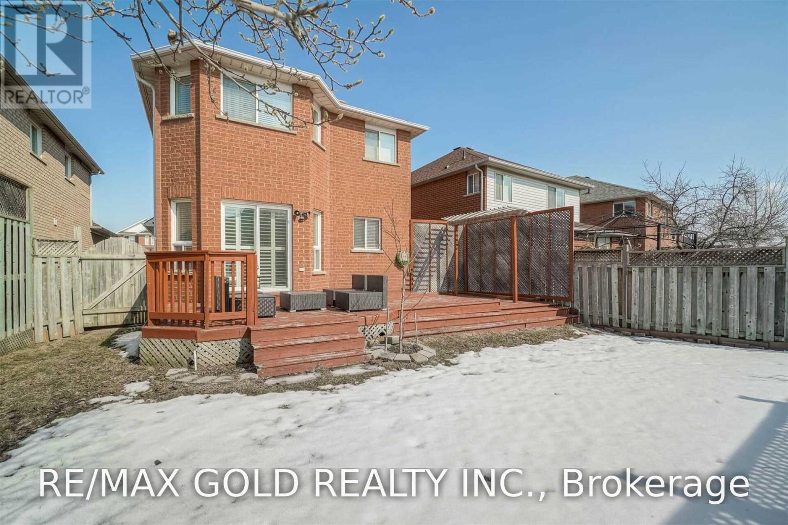 9 Blue Lake Avenue, Brampton, Ontario  L6X 4W1 - Photo 33 - W13877176