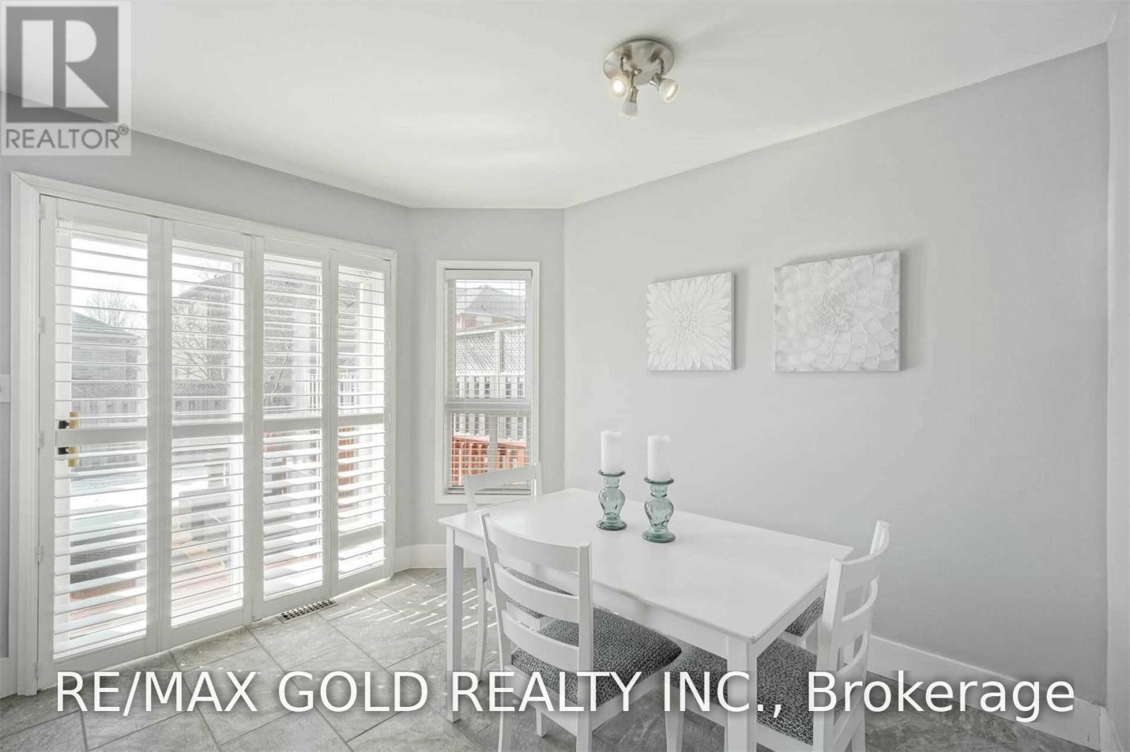 9 Blue Lake Avenue, Brampton, Ontario  L6X 4W1 - Photo 9 - W13877176