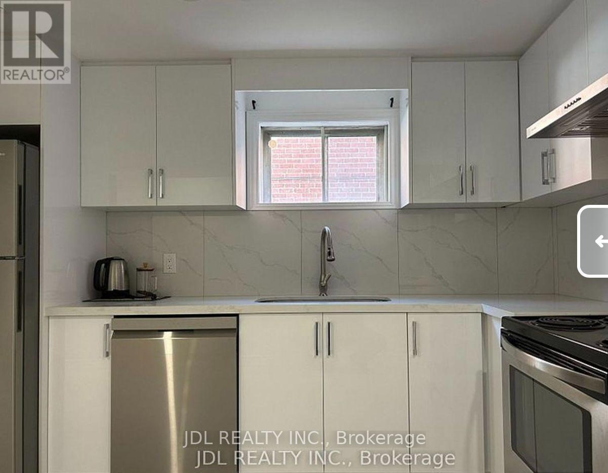 ONE BEDROOM BSMT - 13 PAWNEE AVE AVENUE, Toronto, Ontario
