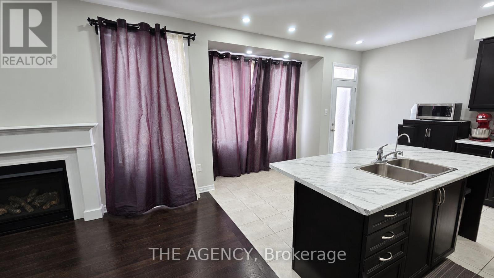 57 Leadenhall Road, Brampton, Ontario  L7A 4G2 - Photo 7 - W13838532