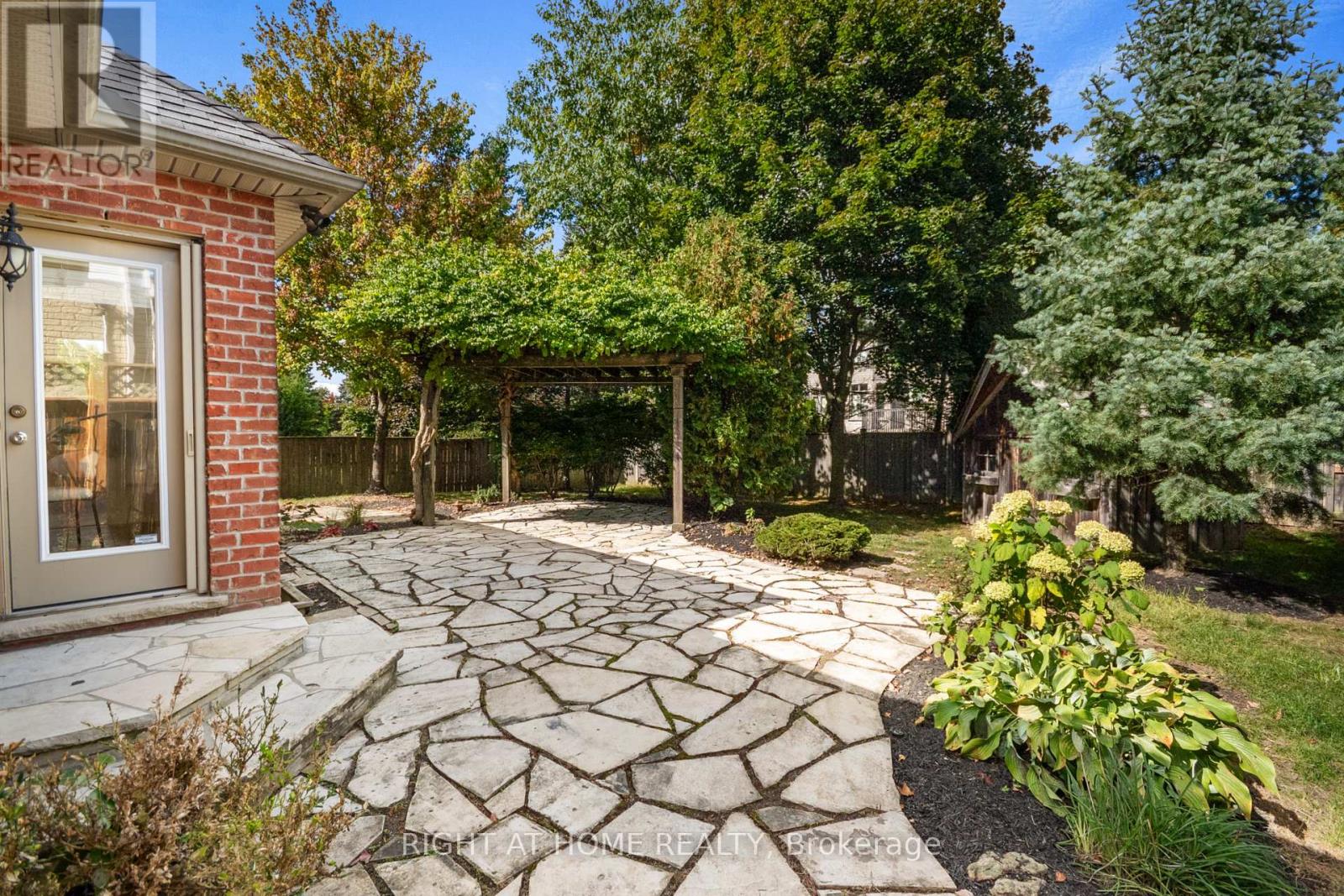 169 West Rivertrace Walk, London North, Ontario  N6G 5J9 - Photo 36 - X13872190