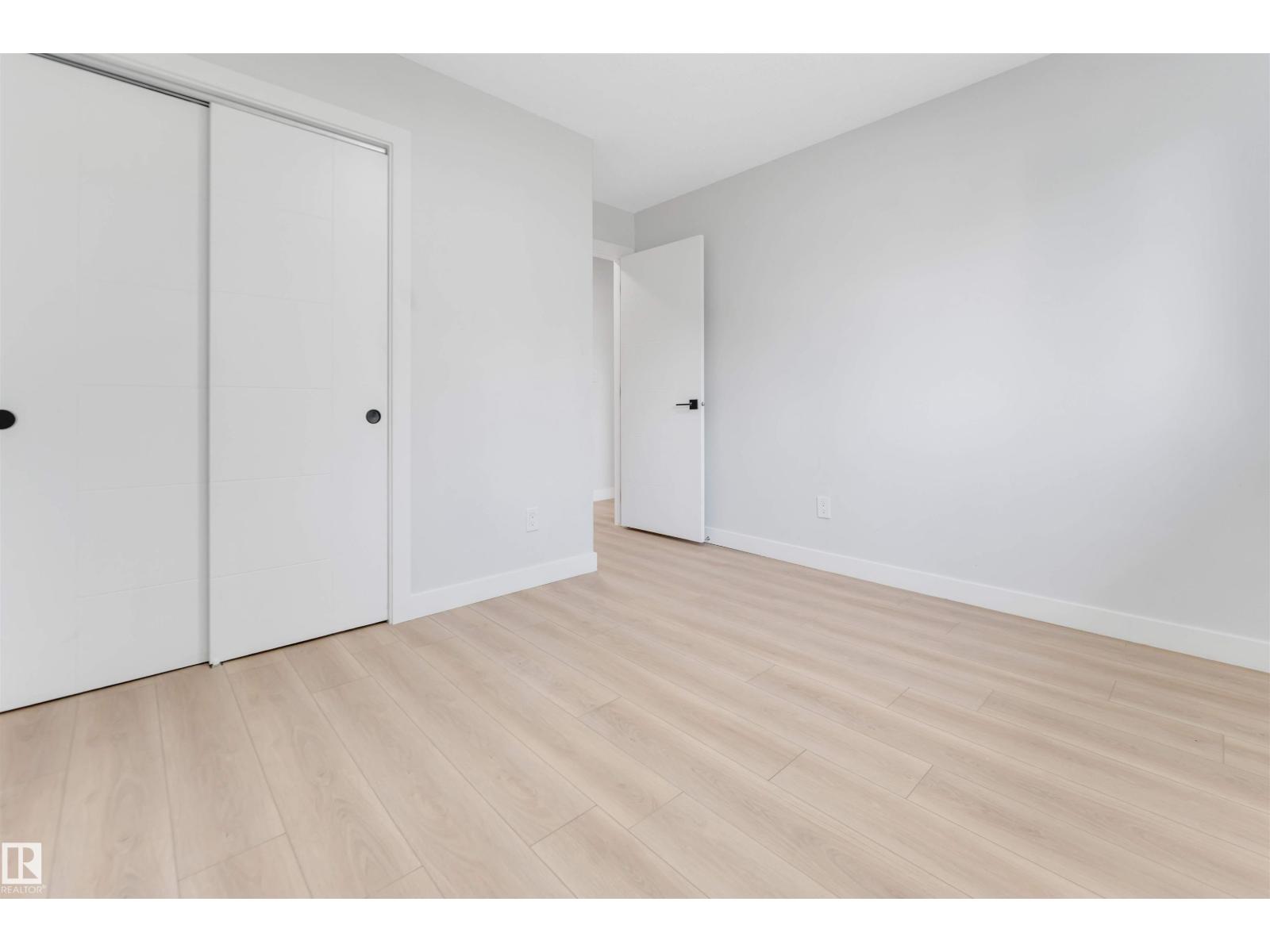 3432 60 St Nw, Edmonton, Alberta  T6L 1E2 - Photo 11 - E4512223