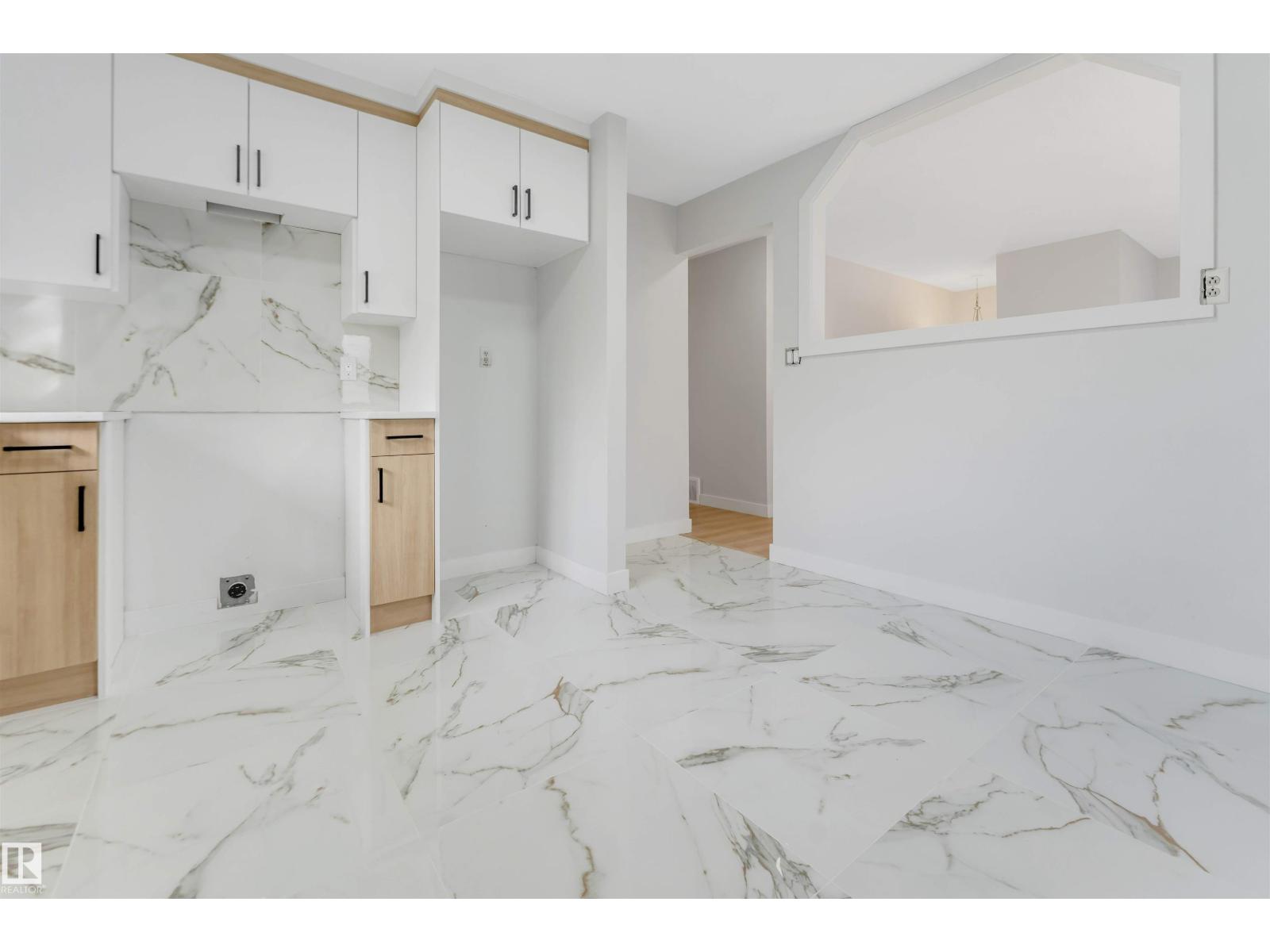 3432 60 St Nw, Edmonton, Alberta  T6L 1E2 - Photo 6 - E4512223