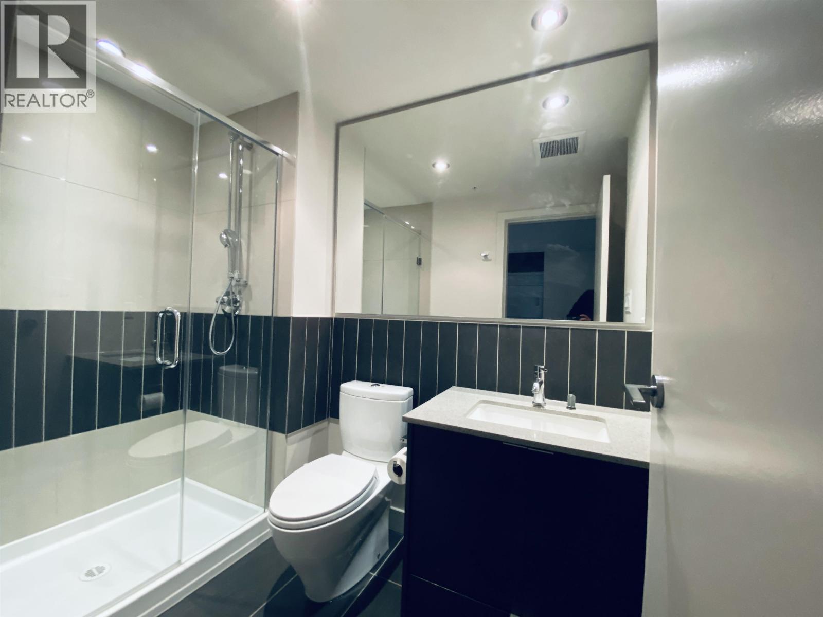 1006 175 2nd Street, North Vancouver, British Columbia  V7M 0A5 - Photo 12 - R3172076