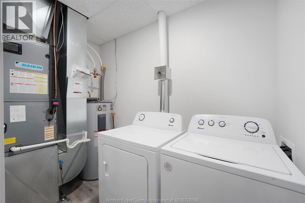 930 Marion, Windsor, Ontario  N9A 2J2 - Photo 8 - 26024871