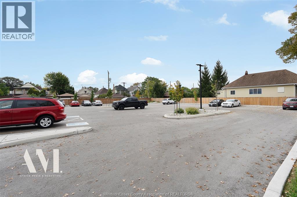 930 Marion, Windsor, Ontario  N9A 2J2 - Photo 9 - 26024871