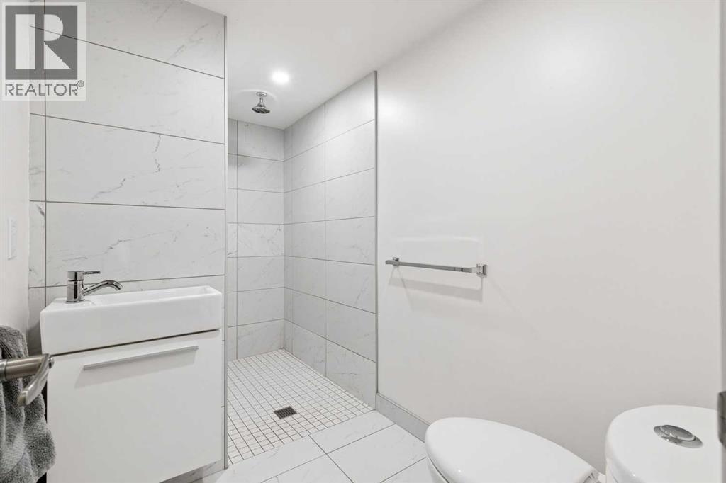 355 Woodbine Boulevard SW, Calgary, Alberta  T2W 4K8 - Photo 34 - A2351211