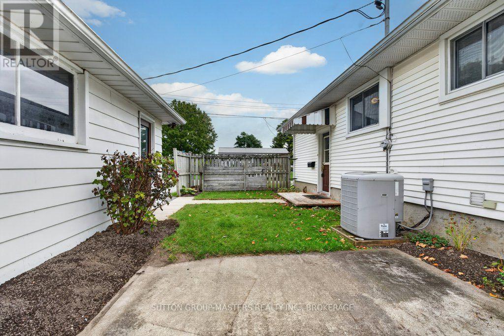 14 Quinte Avenue, Loyalist, Ontario  K7N 1E3 - Photo 29 - X13877314