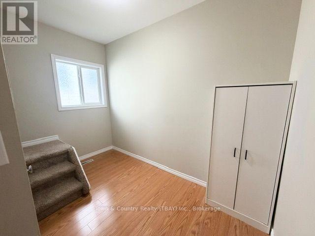 372 Mary Street E, Thunder Bay, Ontario  P7E 4J9 - Photo 13 - X13876704