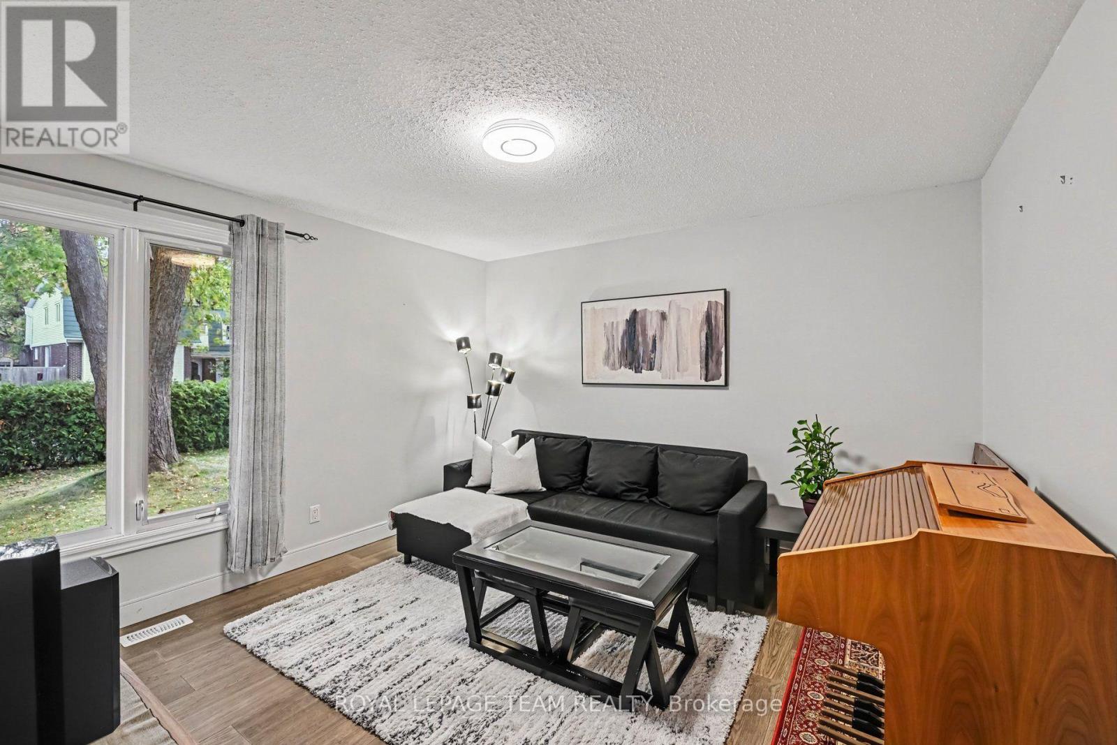 1926 Marquis Avenue, Ottawa, Ontario  K1J 8J2 - Photo 17 - X13877290