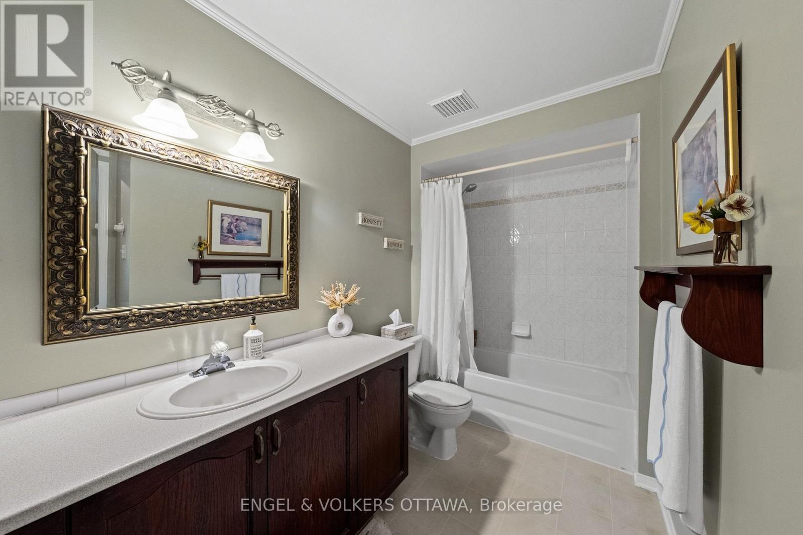 4 Burnstead Crescent, Ottawa, Ontario  K2M 2T4 - Photo 24 - X13877338
