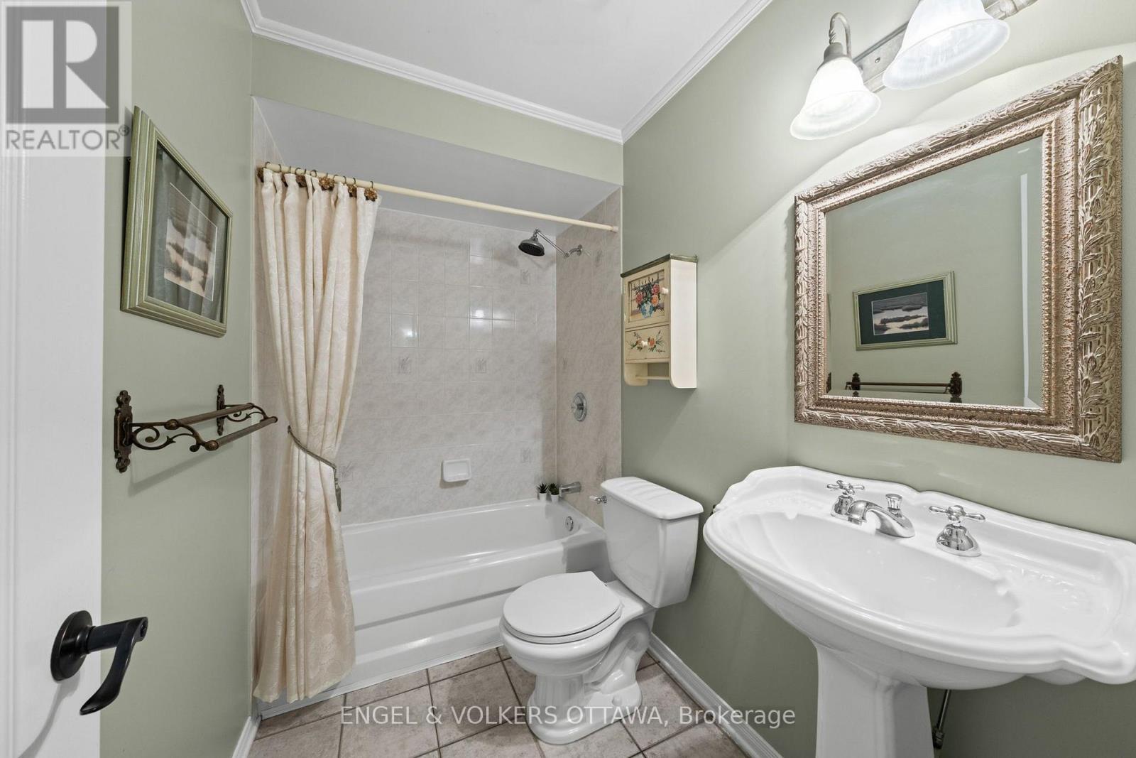 4 Burnstead Crescent, Ottawa, Ontario  K2M 2T4 - Photo 26 - X13877338